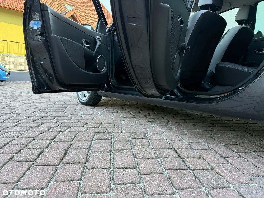 Renault Clio 1.2 16V Ripcurl - 27