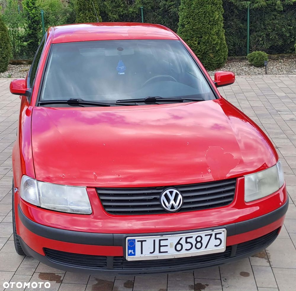 Volkswagen Passat 1.8 Comfortline - 3
