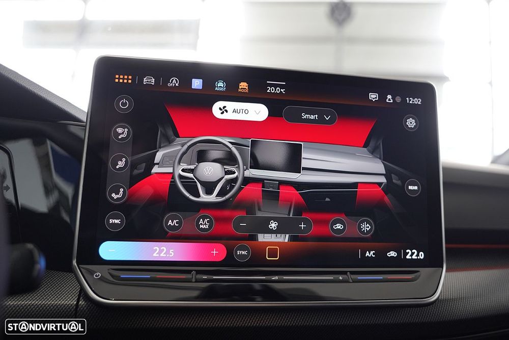 VW Golf Variant 1.5 eTSI R-Line DSG - 12