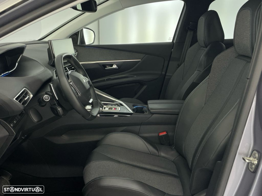 Peugeot 3008 - 11