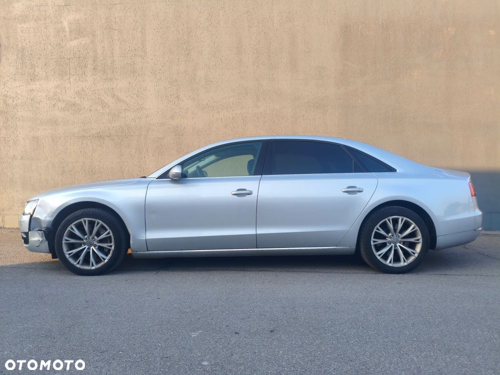Audi A8 4.2 FSI L Quattro - 10