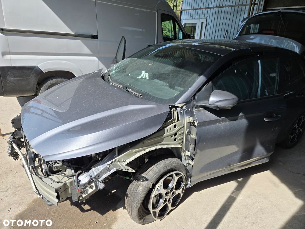 MG MG3 3 Hybrid+ Luxury - 3