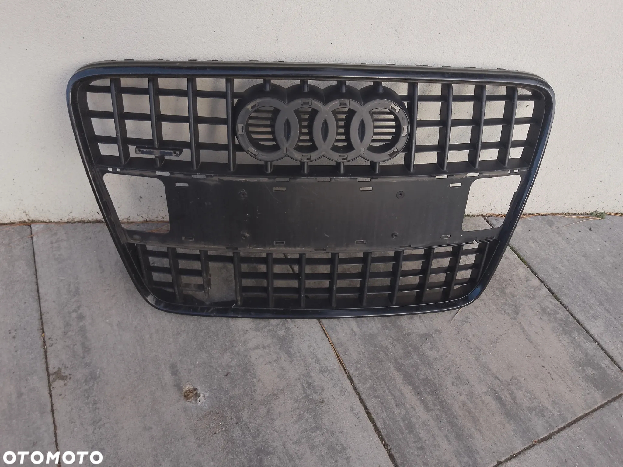 GRILL ATRAPA AUDI Q7 S-LINE LIFT 4L0853651H - 2