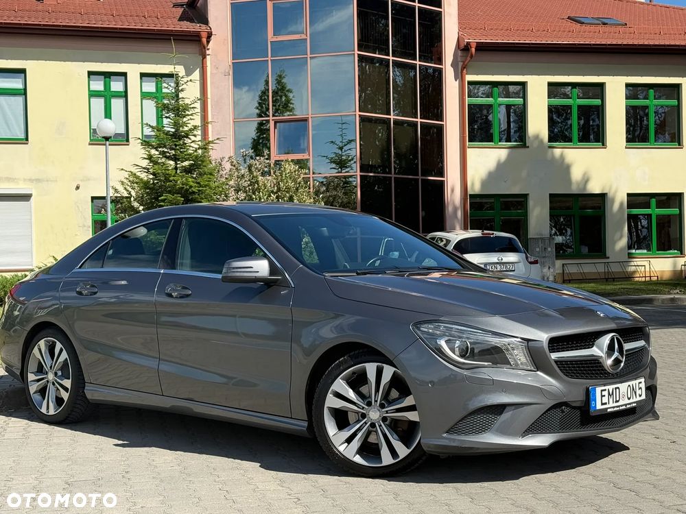 Mercedes-Benz CLA 180 BlueEffICIENCY Edition - 4
