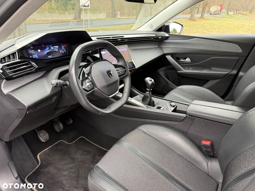Peugeot 308 - 9
