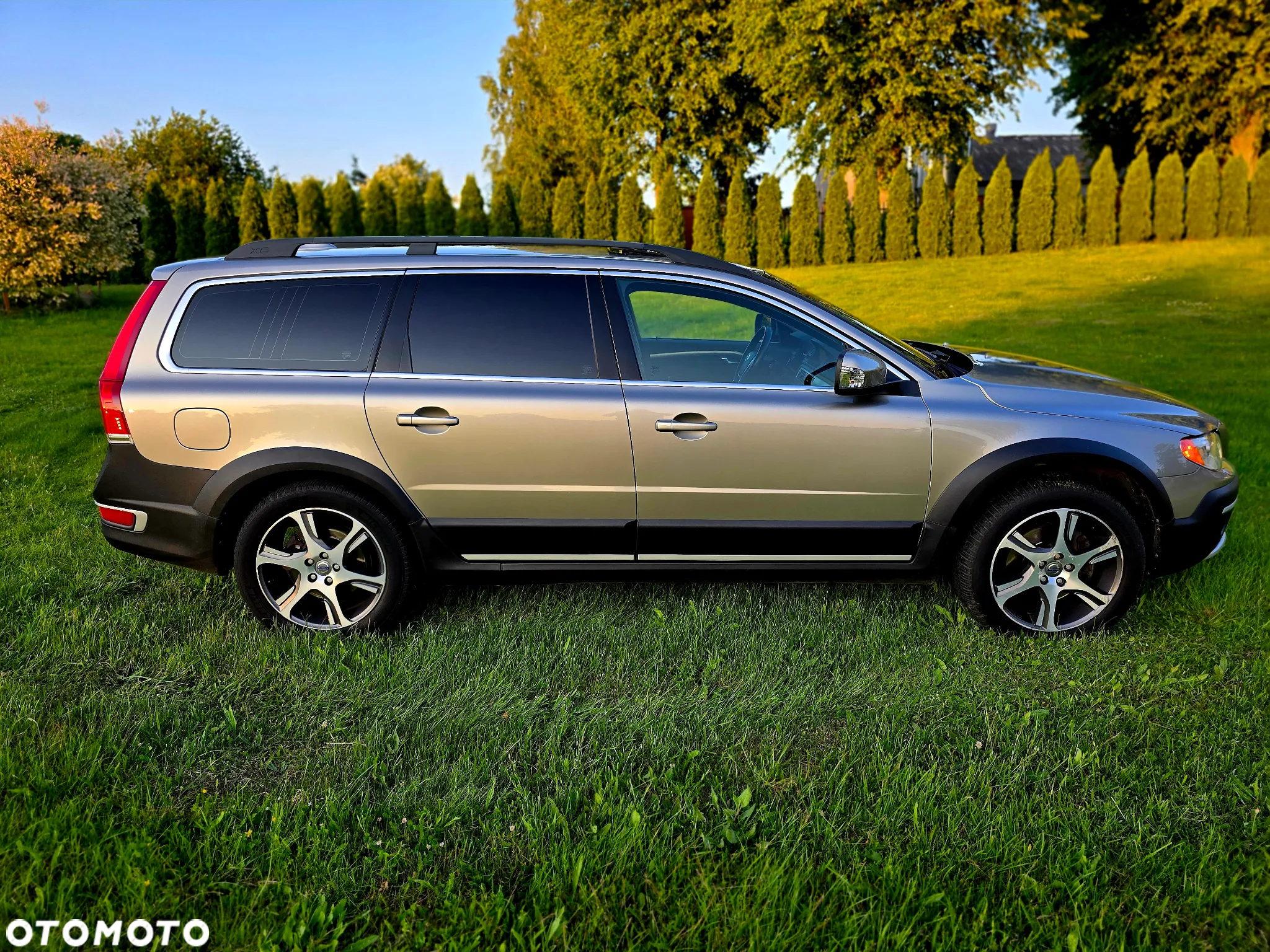 Volvo XC 70 D5 AWD Dynamic Momentum - 19