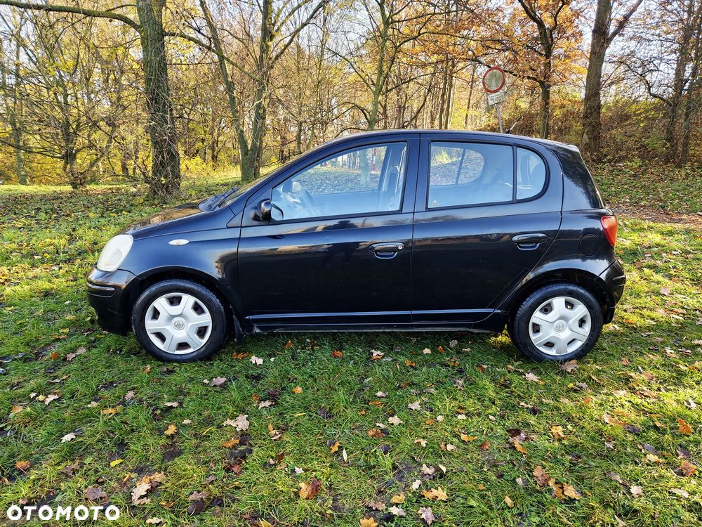Toyota Yaris - 3