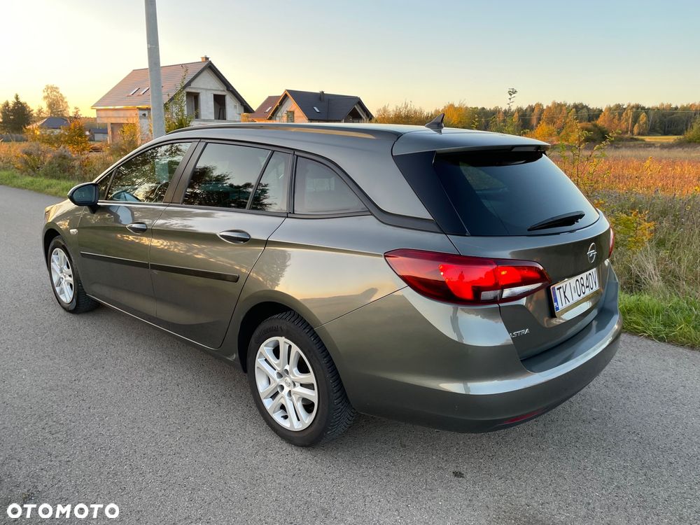 Opel Astra 2018 photo 5
