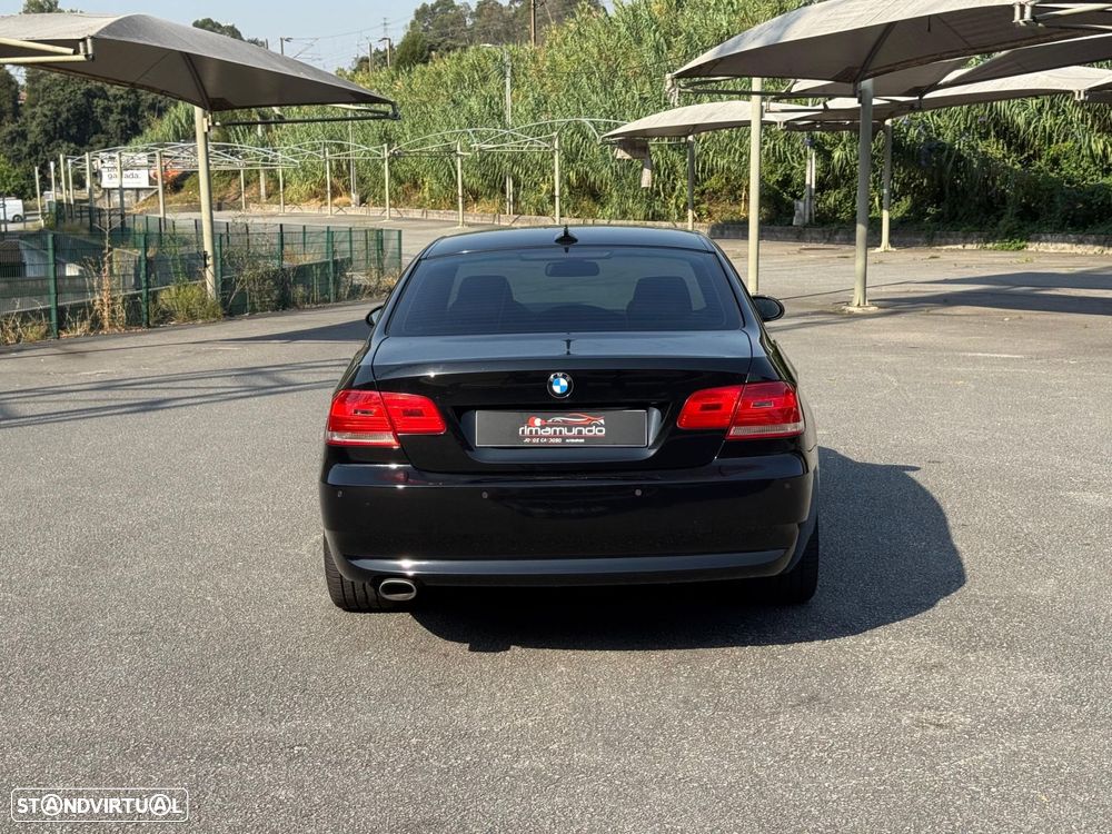 BMW 320 - 6