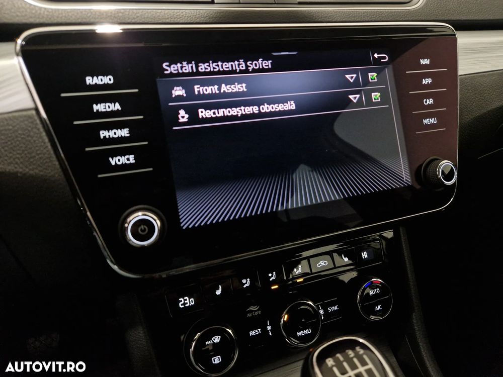 Skoda Superb 2.0 TDI Ambition - 18