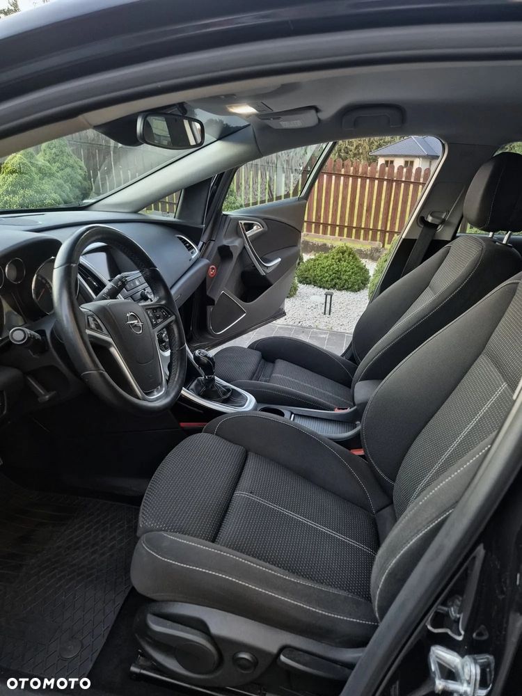 Opel Astra 1.4 T Sport - 25