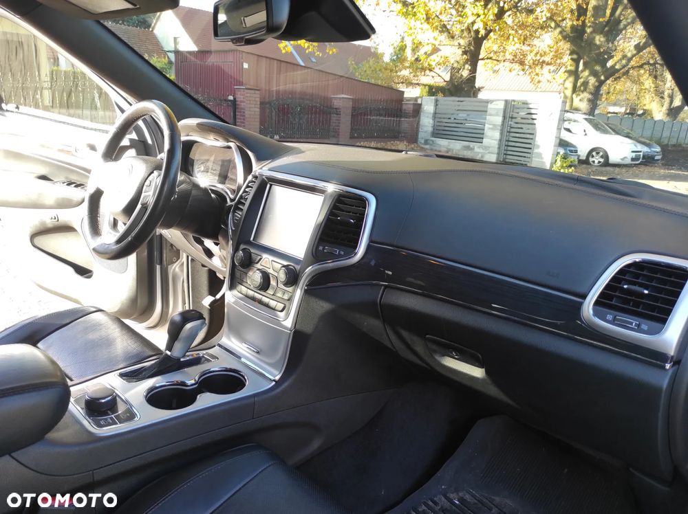 Jeep Grand Cherokee 3.6 V6 Overland Summit - 12