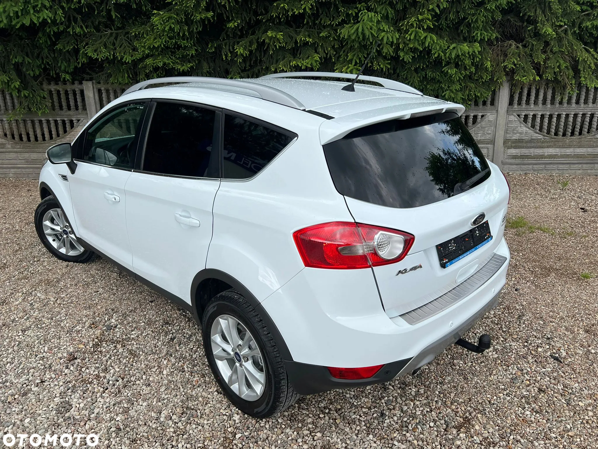 Ford Kuga 2.0 TDCi 4WD Titanium - 6