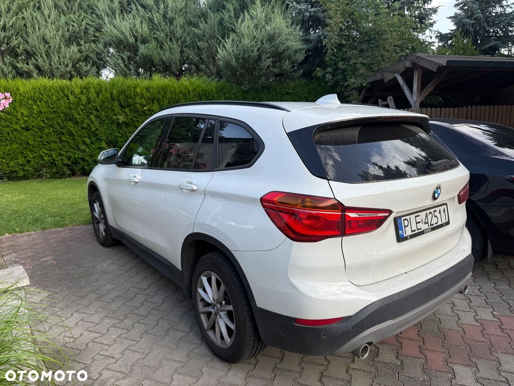 BMW X1 ver-xdrive18d-business-edition - 3