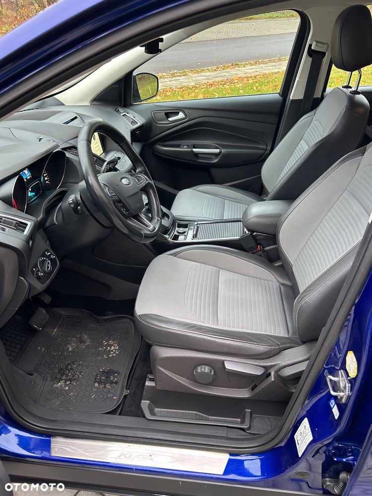 Ford Kuga - 7