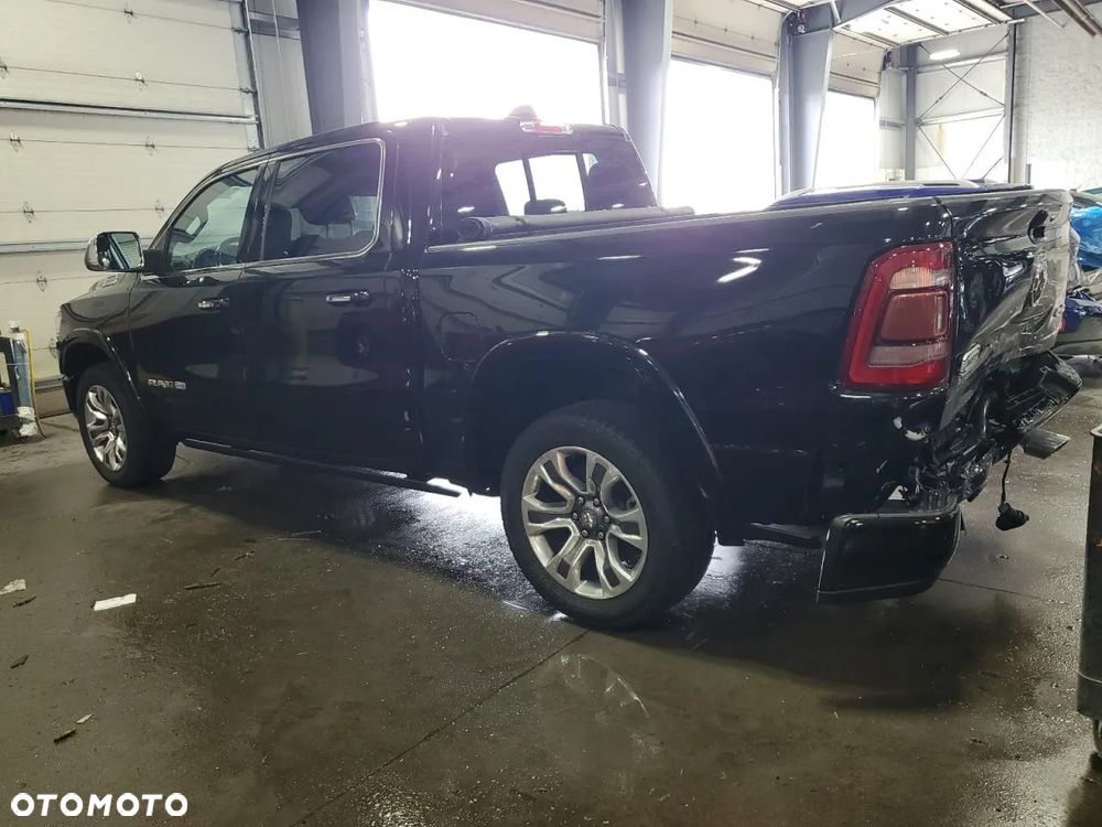 RAM 1500 Crew Cab Shortbed Longhorn - 2