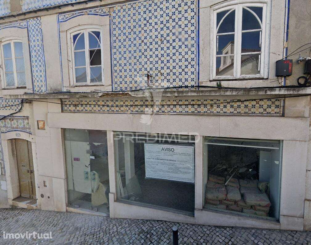 RESERVADO T2 em Prédio recuperado junto à Praia no centro da cidade... - Grande imagem: 2/7