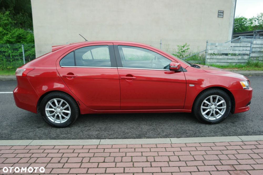 Mitsubishi Lancer - 13