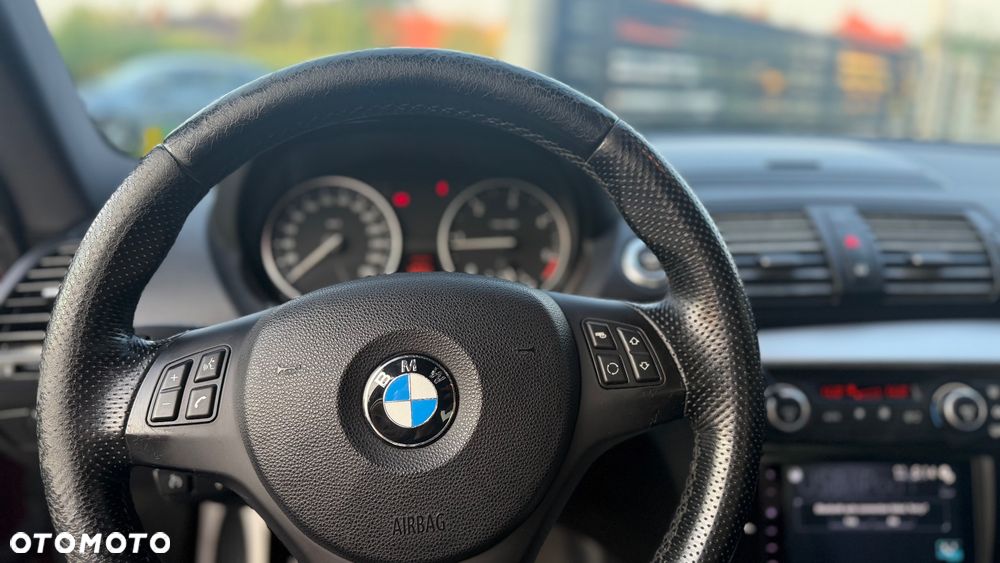 BMW Seria 1 123d - 9