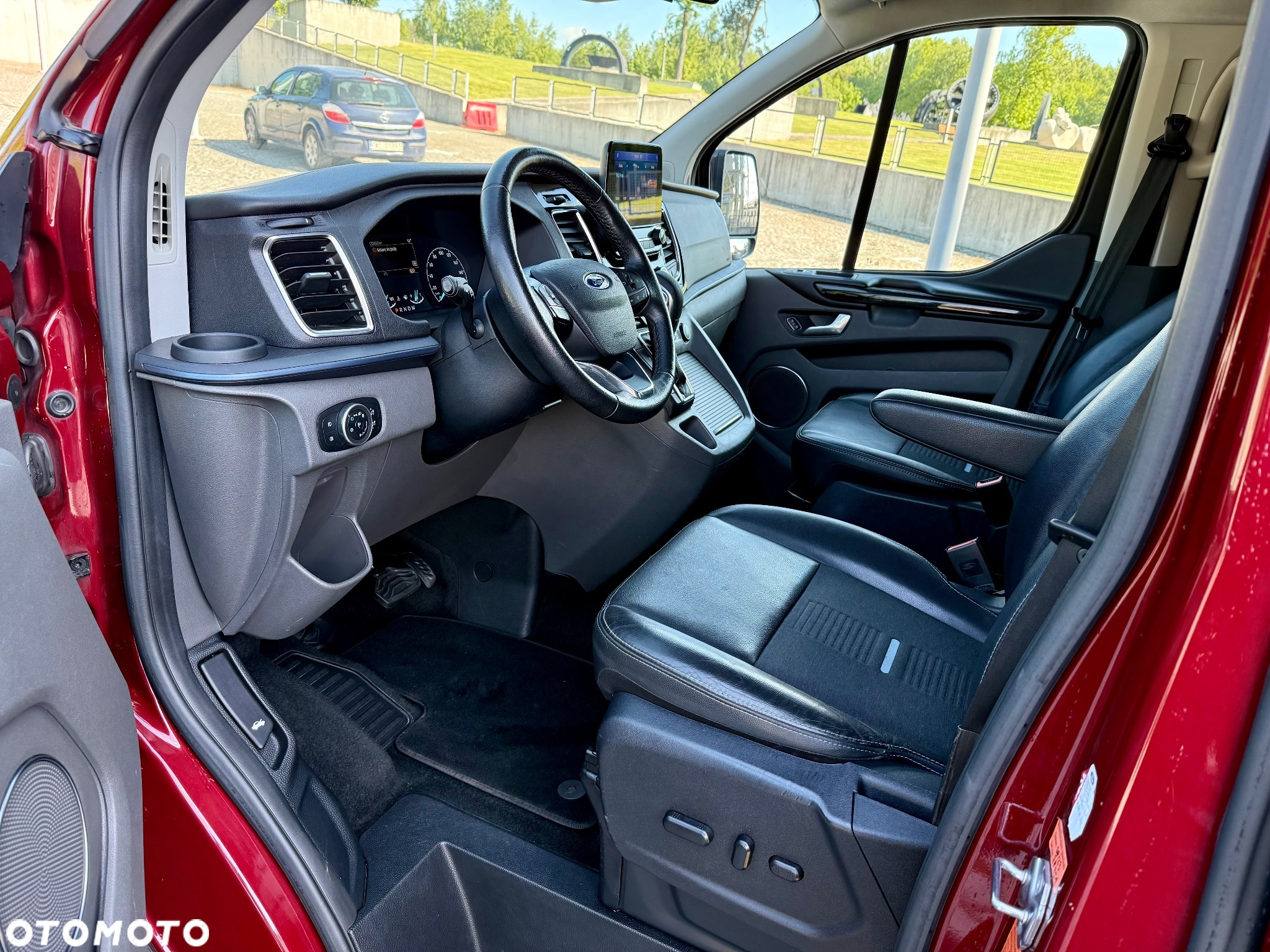 Ford Tourneo Custom 320 L1H1 VA Autm Active - 11