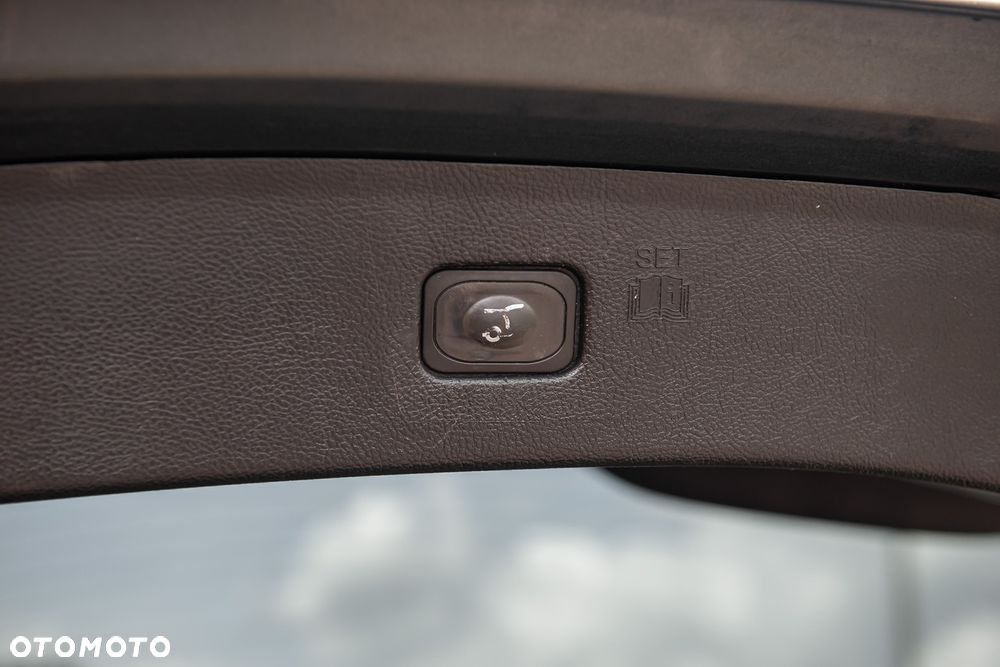 Ford Edge - 30