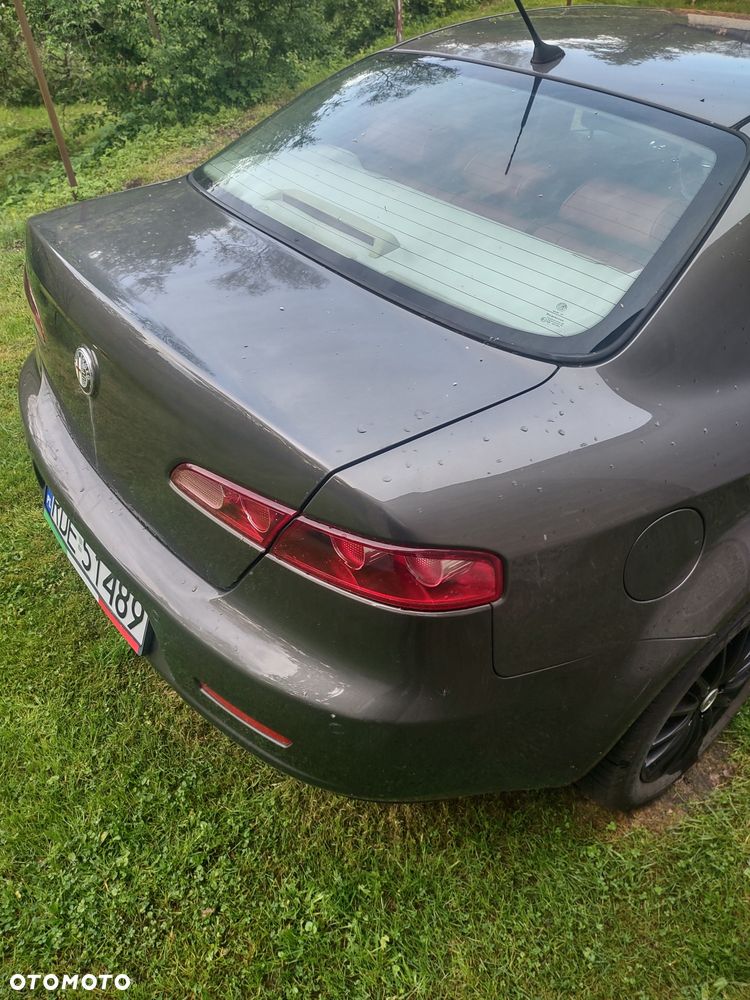 Alfa Romeo 159 - 5