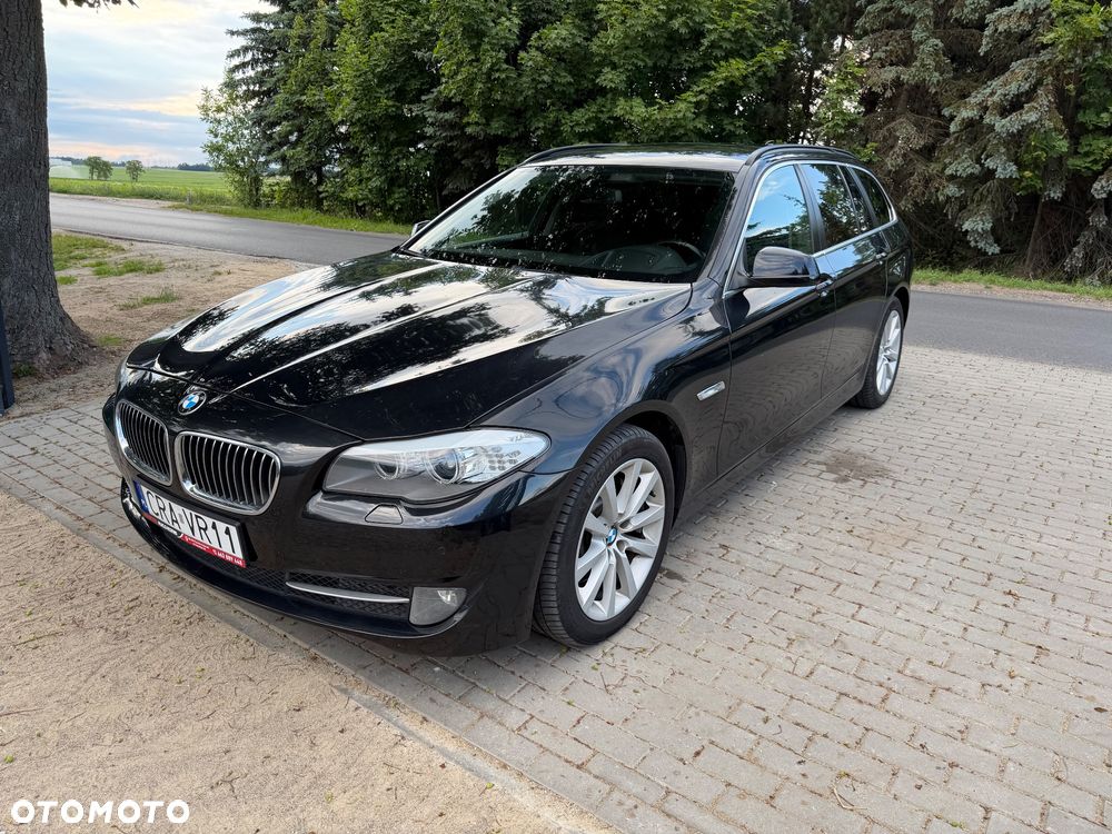 BMW Seria 5 525d - 3