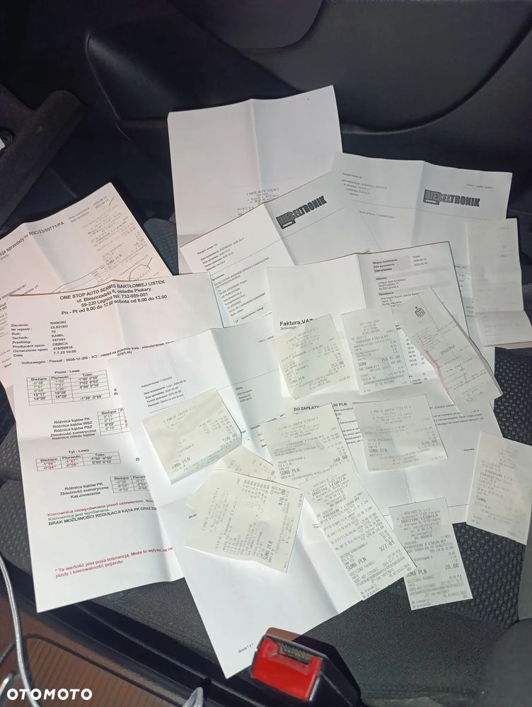 Volkswagen Passat 2.0 TDI Comfortline - 23