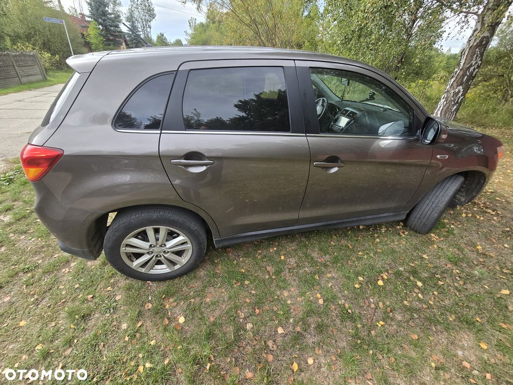 Mitsubishi ASX - 2