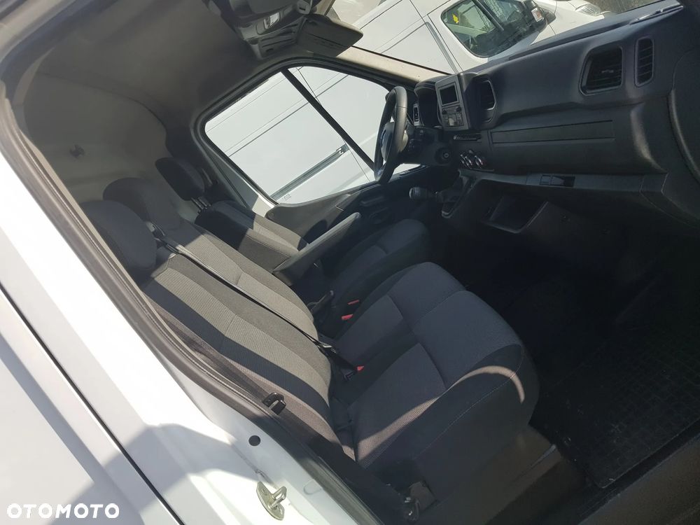 Renault Master 2.3dCi  L3H2 3.5t Pack Clim 4d F-VAT% - 8