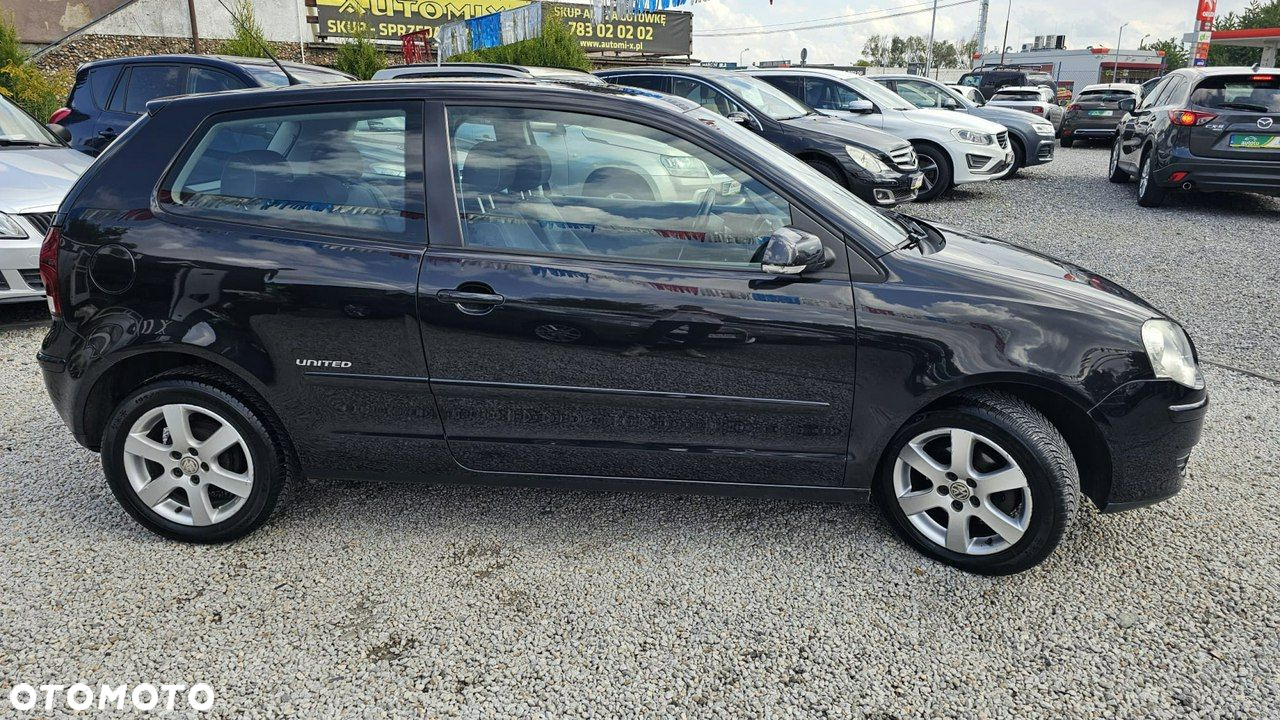 Volkswagen Polo - 8