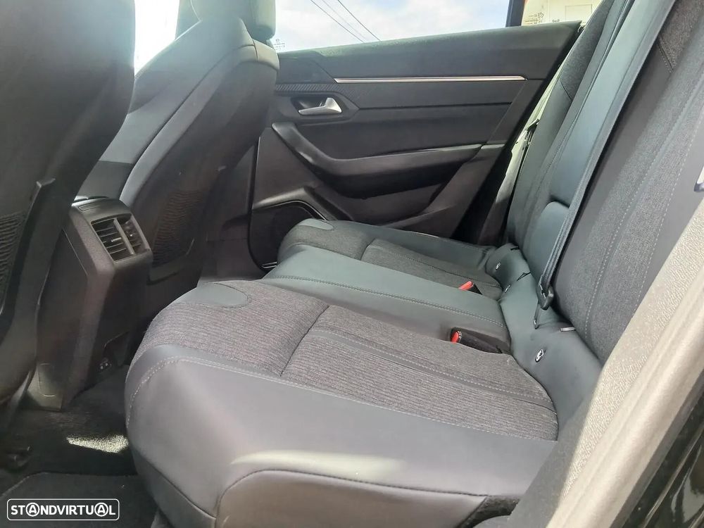 Peugeot 508 SW 1.5 BlueHDi Allure Pack EAT8 — fotografia 27