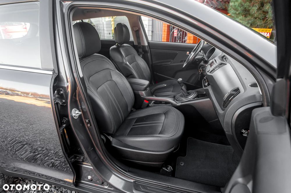 Kia Sportage 2.0 CVVT 4WD Vision - 18