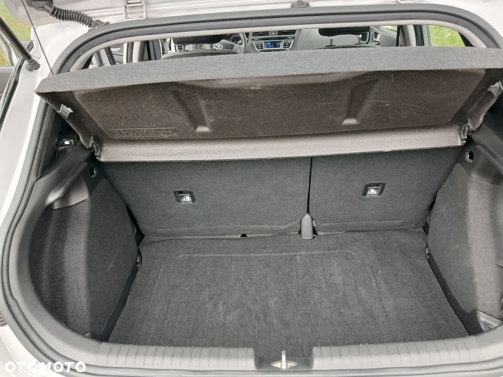 Hyundai i20 1.2 - 9