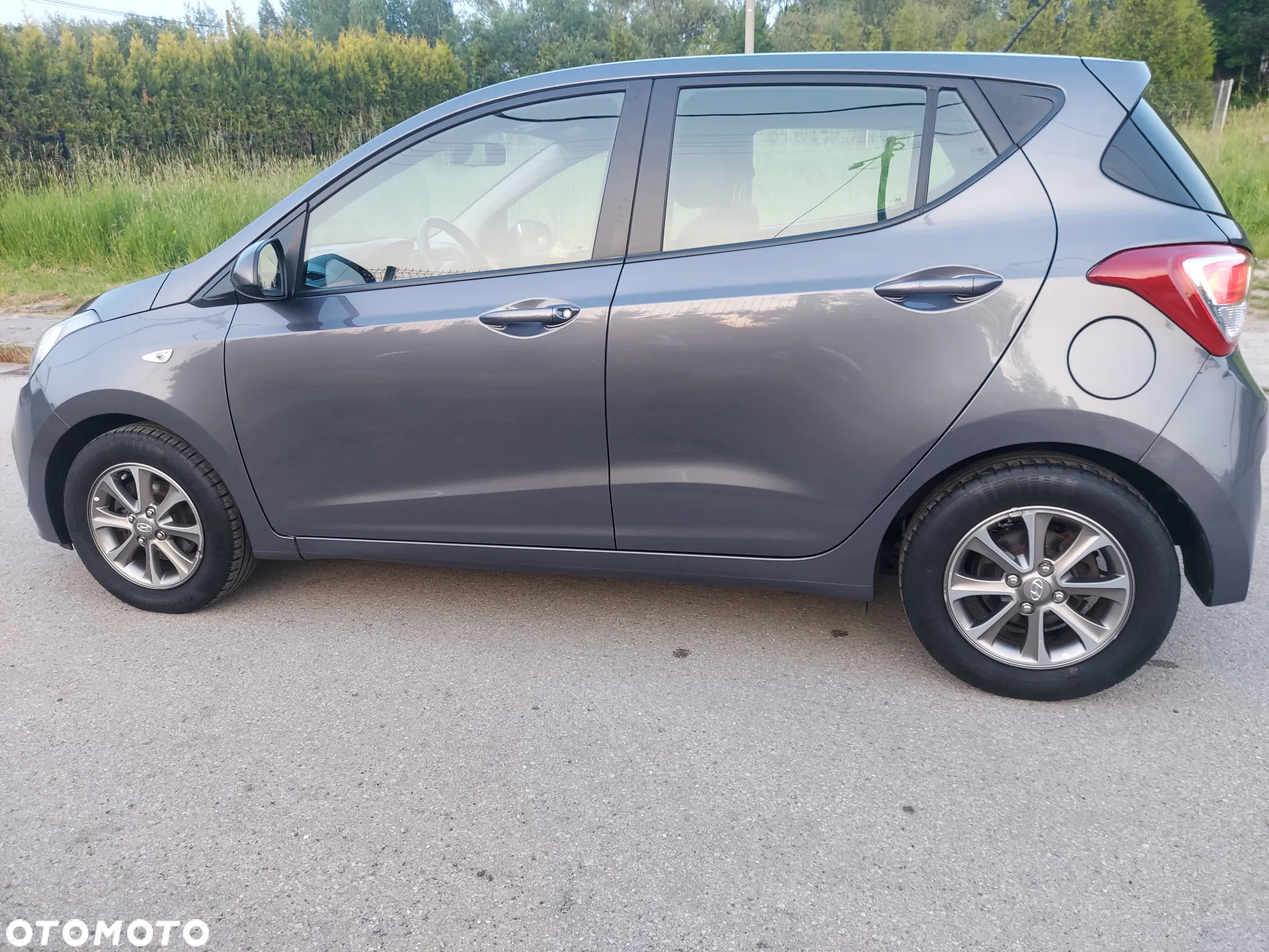 Hyundai i10 1.2 Intro Edition - 4