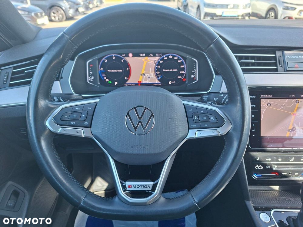 Volkswagen Passat Variant - 16