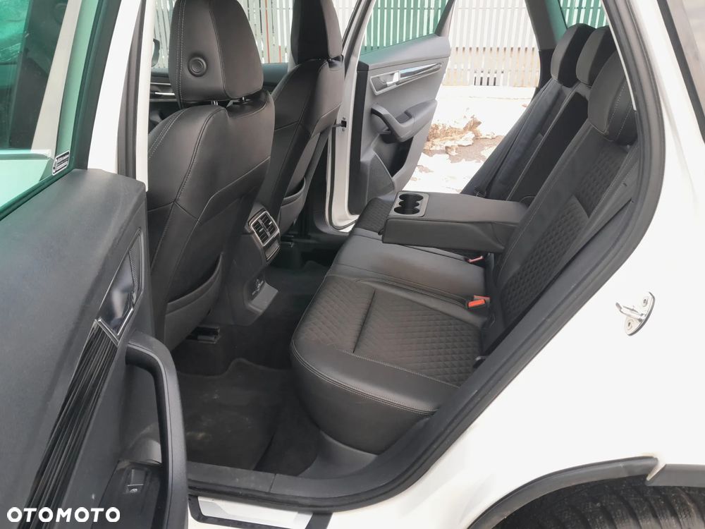 Skoda Karoq 1.5 TSI DSG Style - 12