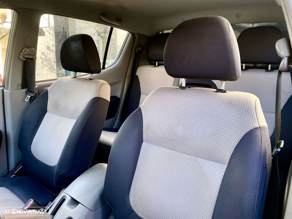 Mitsubishi L200 2.5 DI-D CD Intense - 11