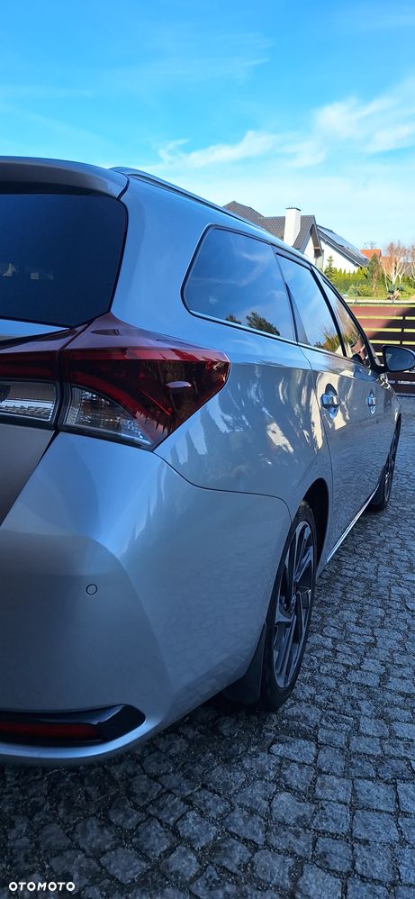 Toyota Auris 1.4 D-4D Premium Comfort - 14