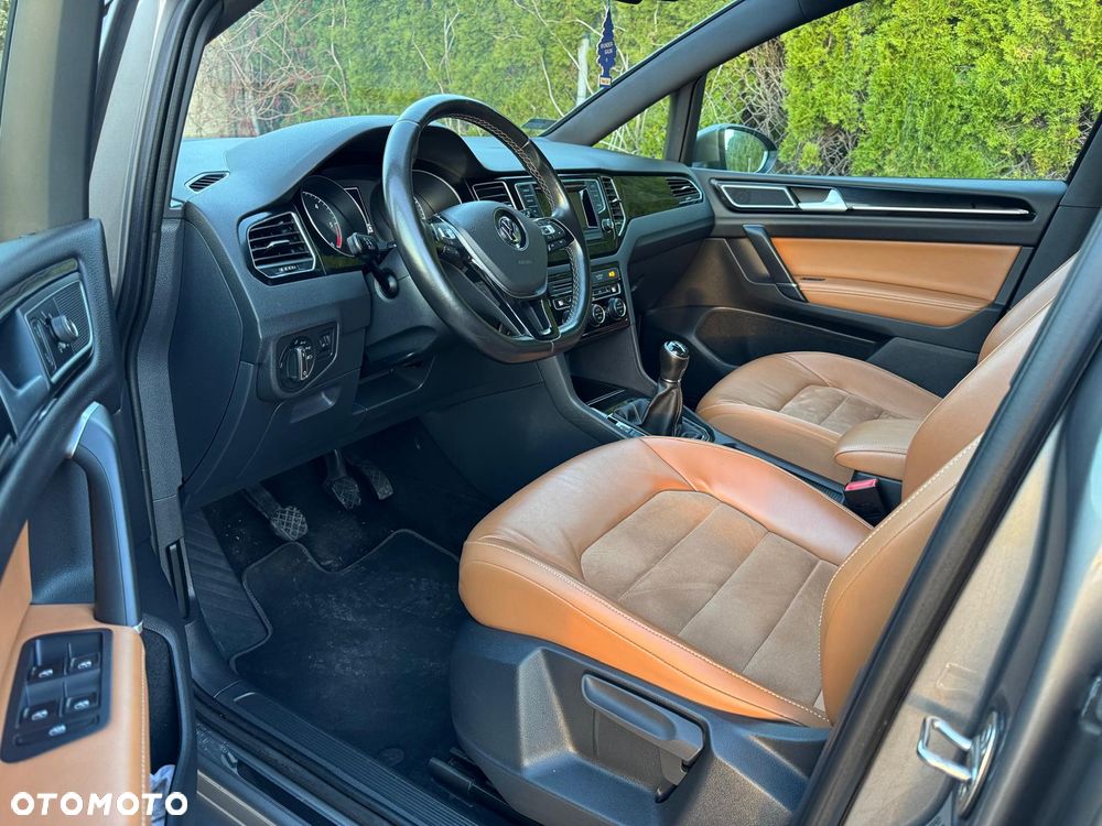 Volkswagen Golf Sportsvan - 16