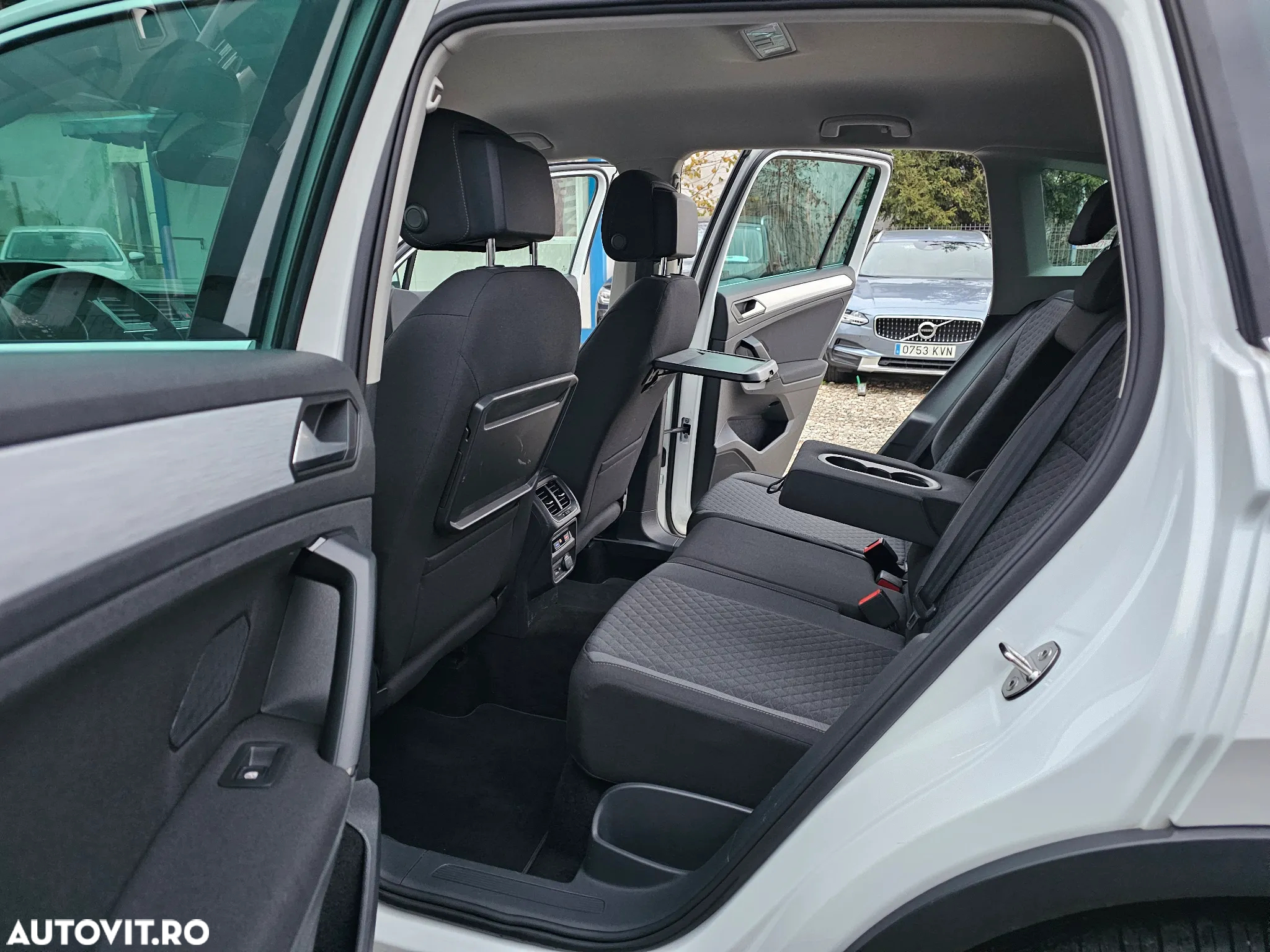 Volkswagen Tiguan 2.0 TDI SCR DSG R-Line - 23