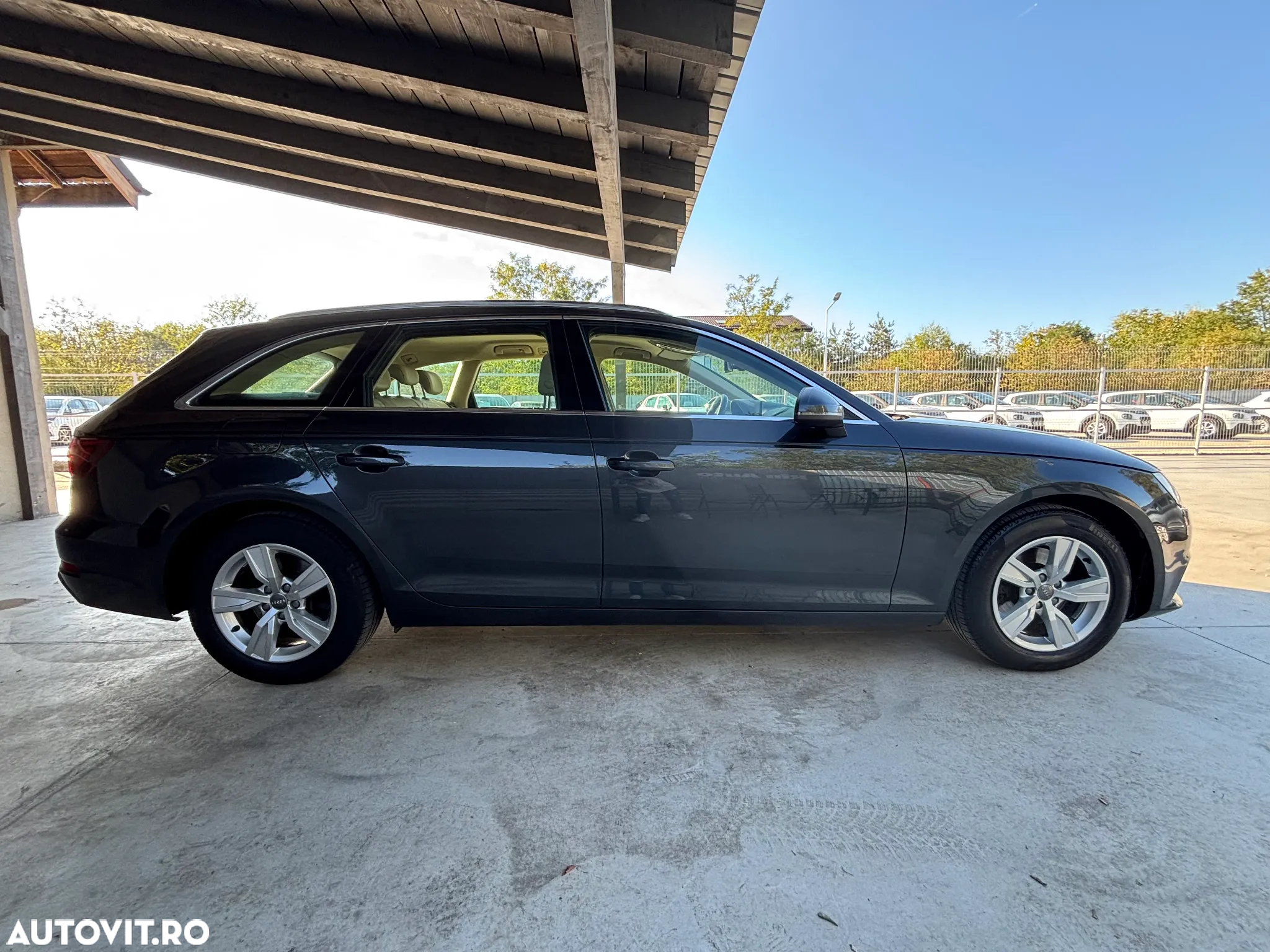 Audi A4 Avant 35 TFSI S tronic - 9