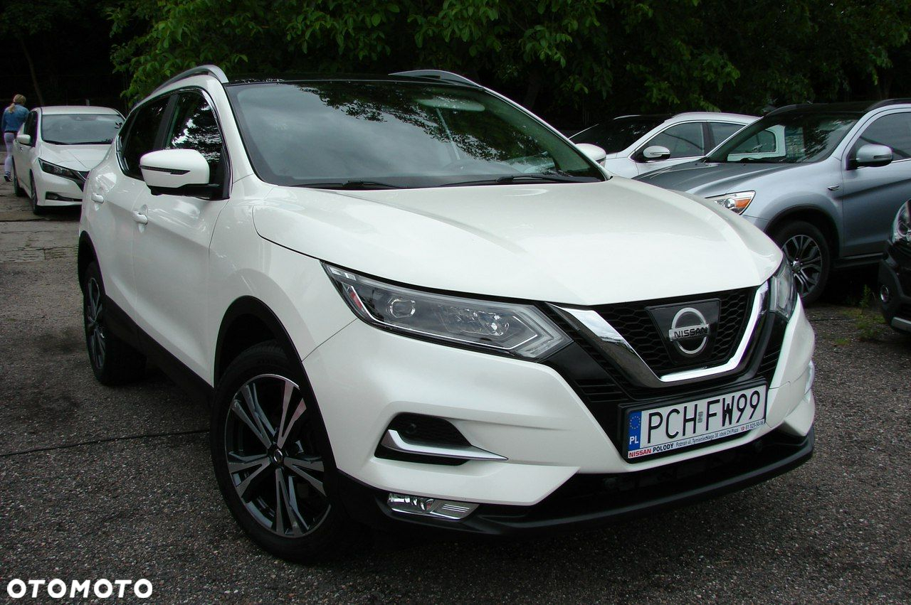 Nissan Qashqai - 2