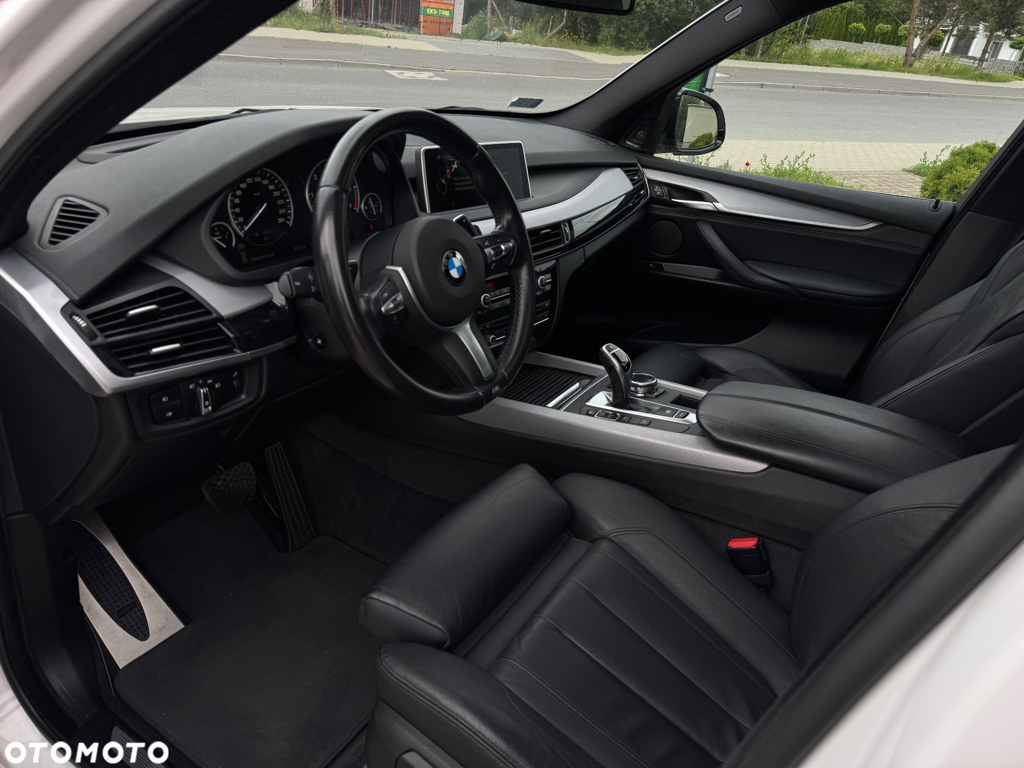 BMW X5 xDrive40d - 28