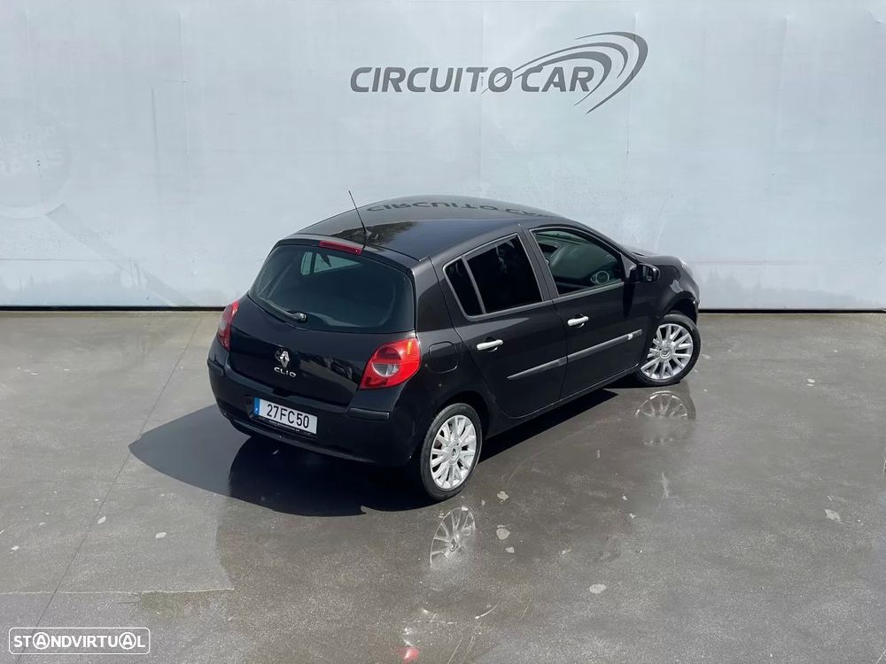 Renault Clio 1.5 dCi Confort - 8
