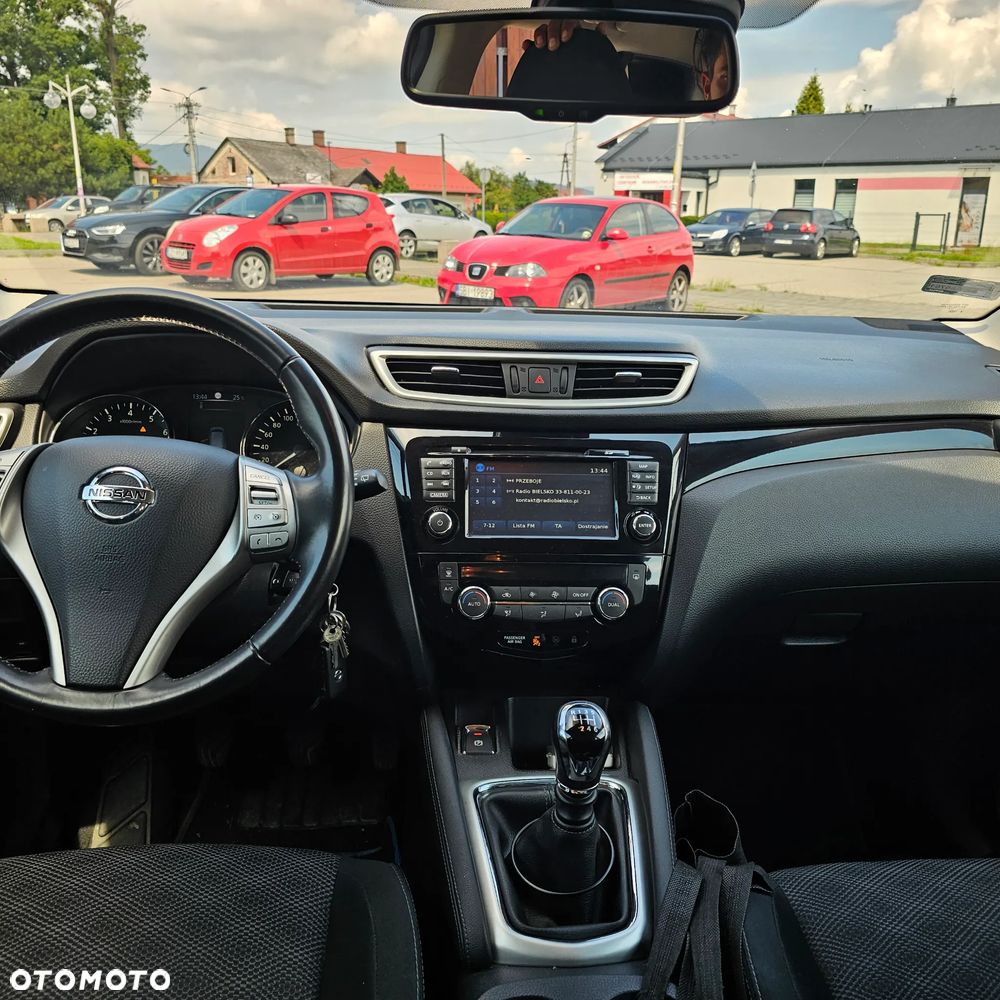 Nissan Qashqai 1.6 DIG-T Tekna - 4