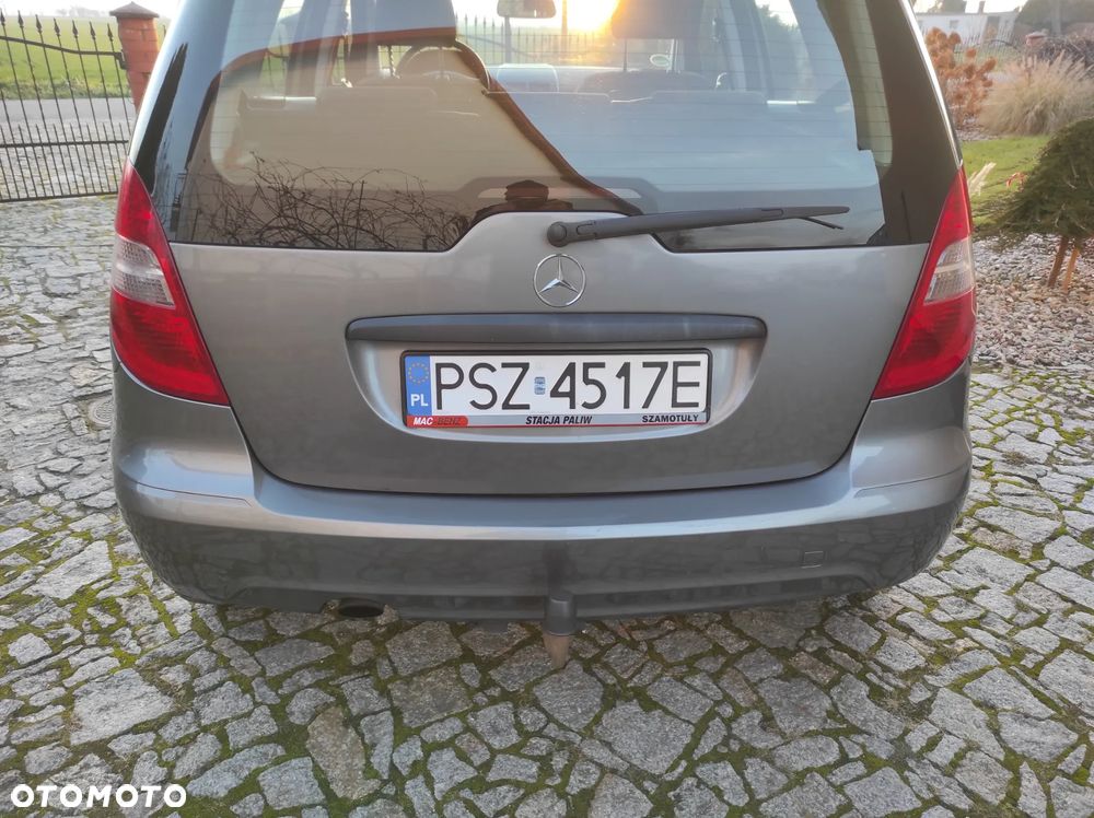 Mercedes-Benz Klasa A 160 BlueEFFICIENCY Special Edition - 8