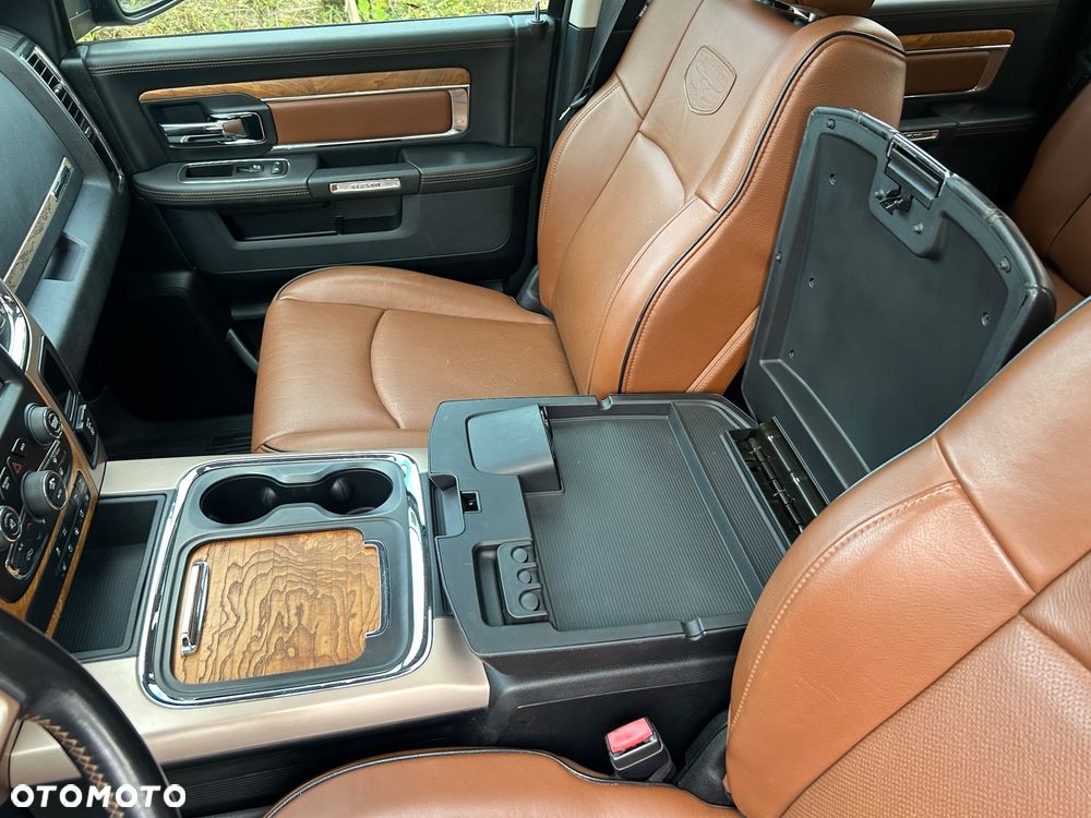Dodge RAM 5.7 4x4 - 24