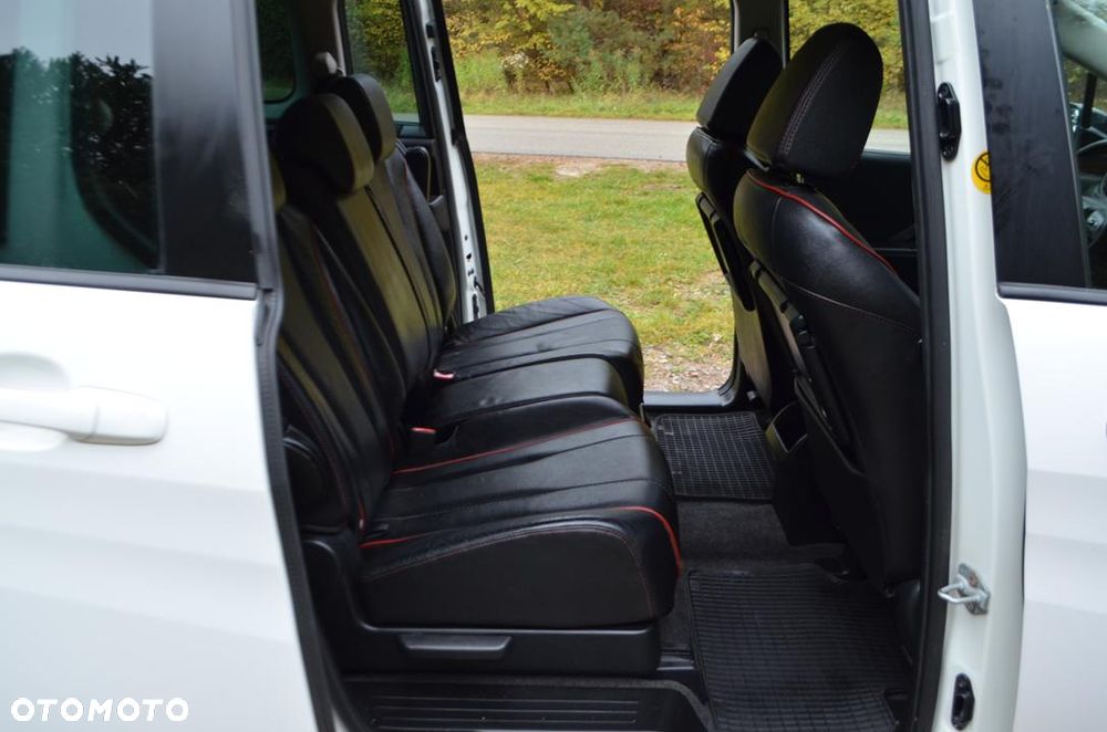Mazda 5 - 18
