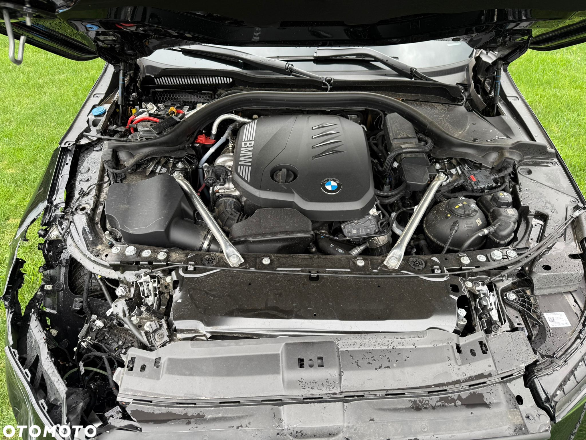 BMW Seria 5 520d xDrive Touring - 34